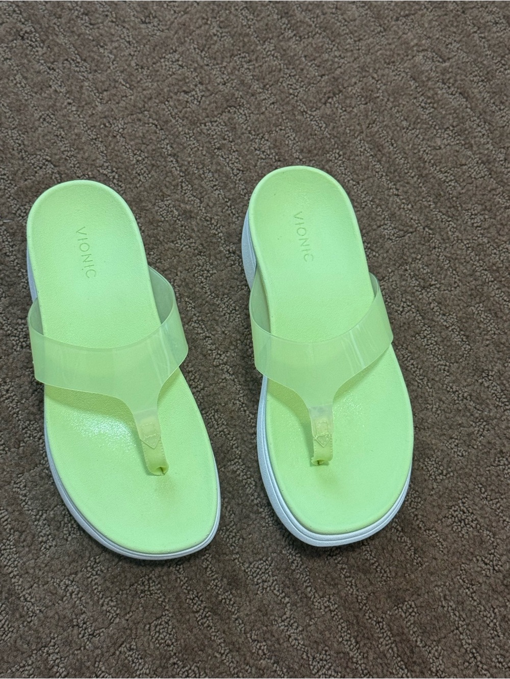 Vionic luminous size 8 women’s flip flop